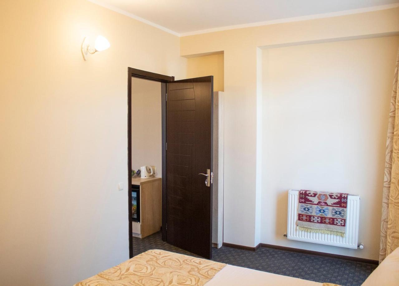 Degustarium Hotel Tbilisi Exterior foto